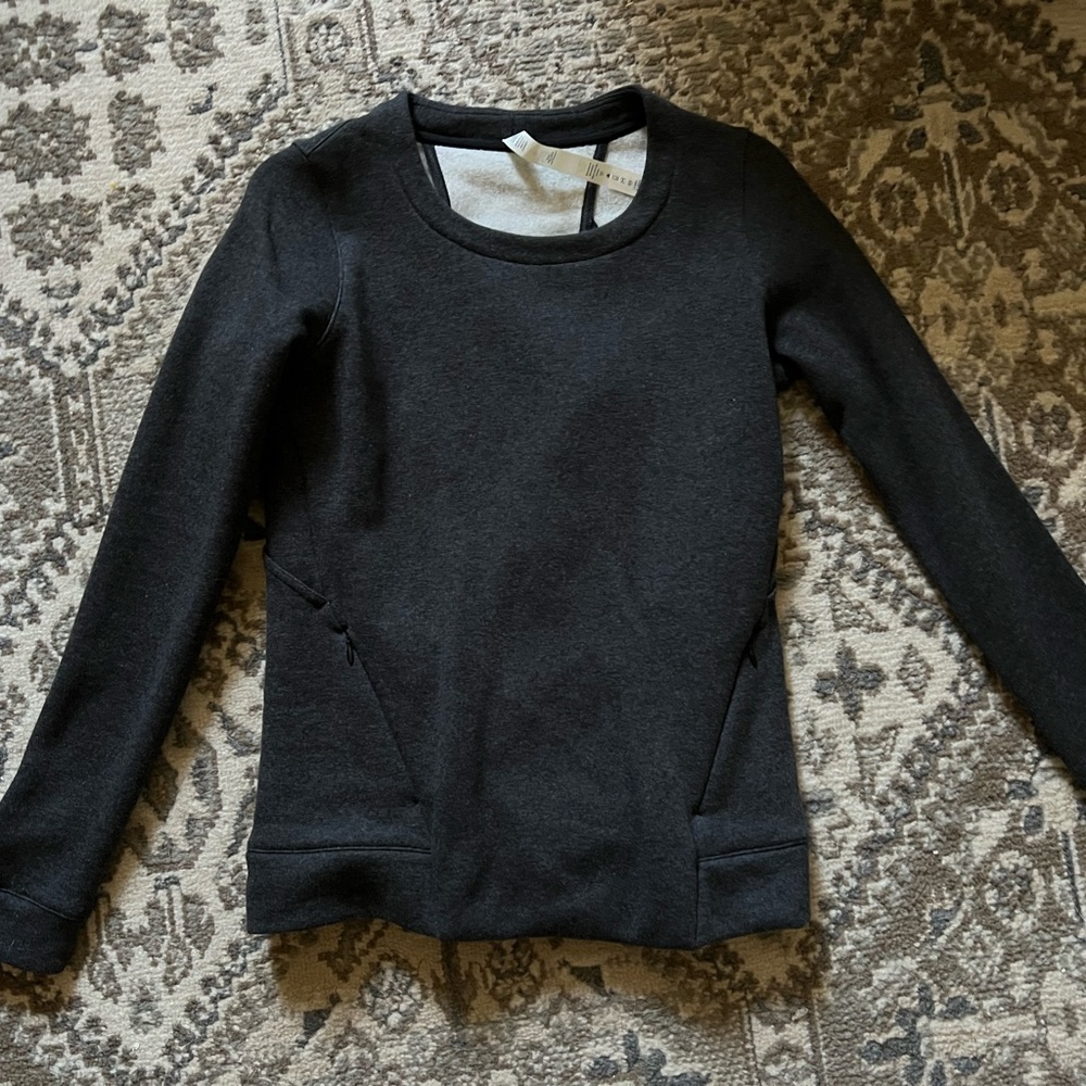 Lululemon Grey Sweater Size 2